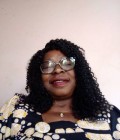 Dating Woman Cameroon to Yaoundé  : Antoinine , 58 years